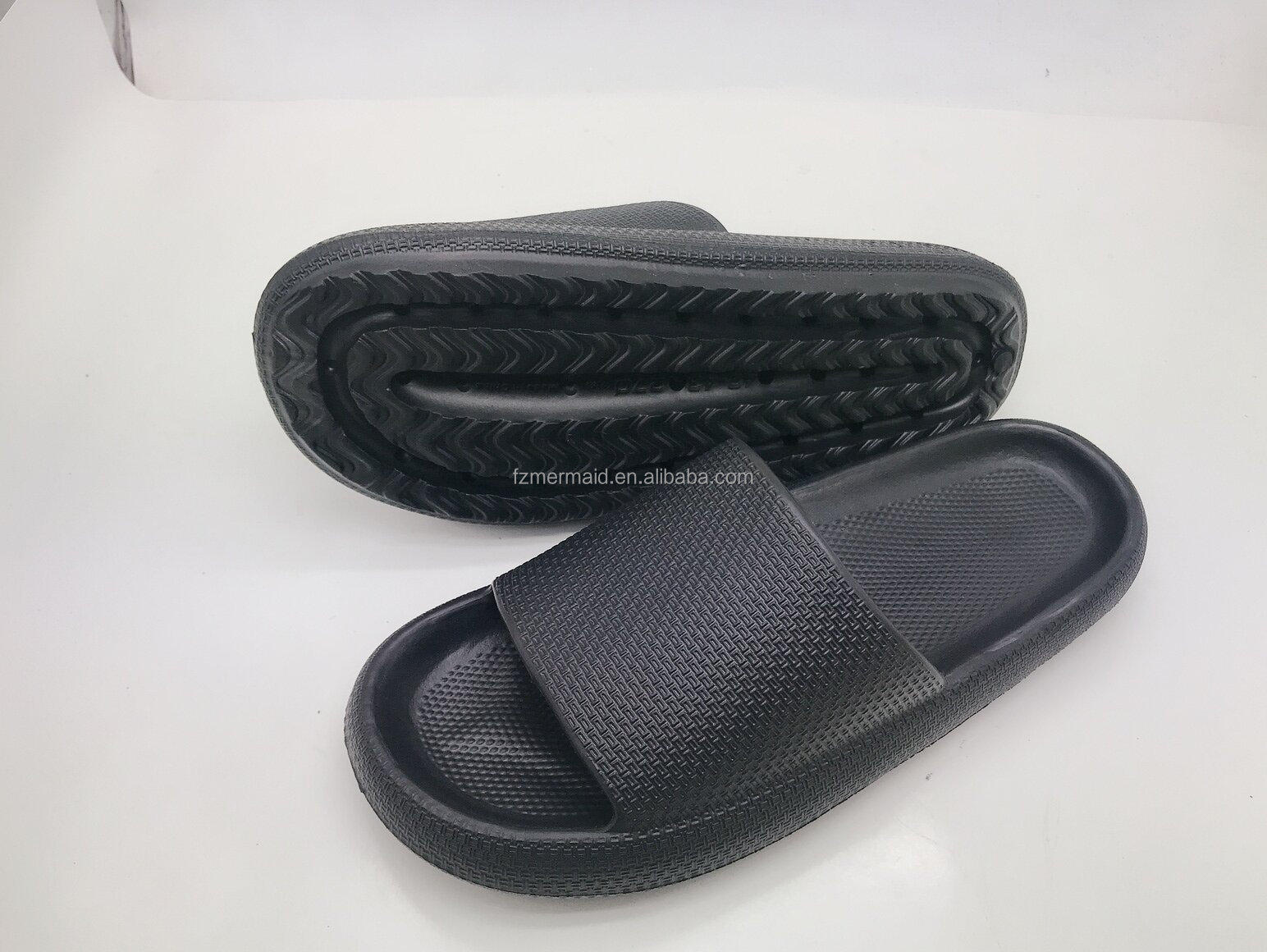 3cm Thick Platform Slippers Summer Beach Eva Soft Sole Slide Sandals Leisure Men Ladies Indoor Bathroom Anti-slip Shoes Slippers