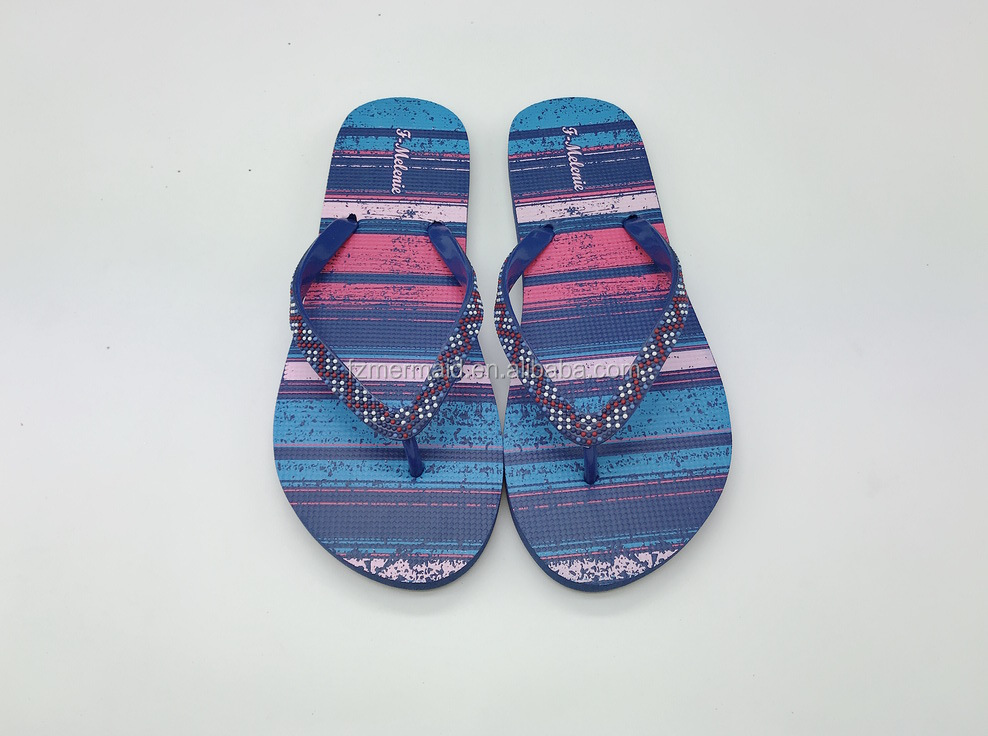 Hot Sell Rubber Footwear 2024 Cheap Outdoor Women Slipper Slide Shoes Beach Flip Flops for Ladies