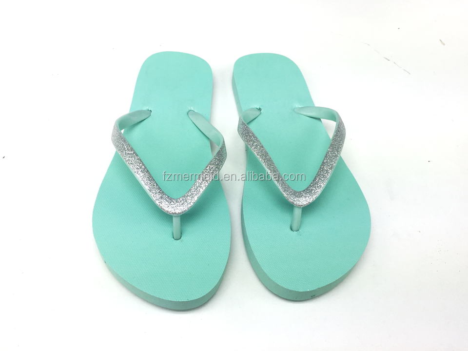 Best Selling Products Cheap Wholesale Custom Outdoor Durable Rubber slippers Women Flip Flops