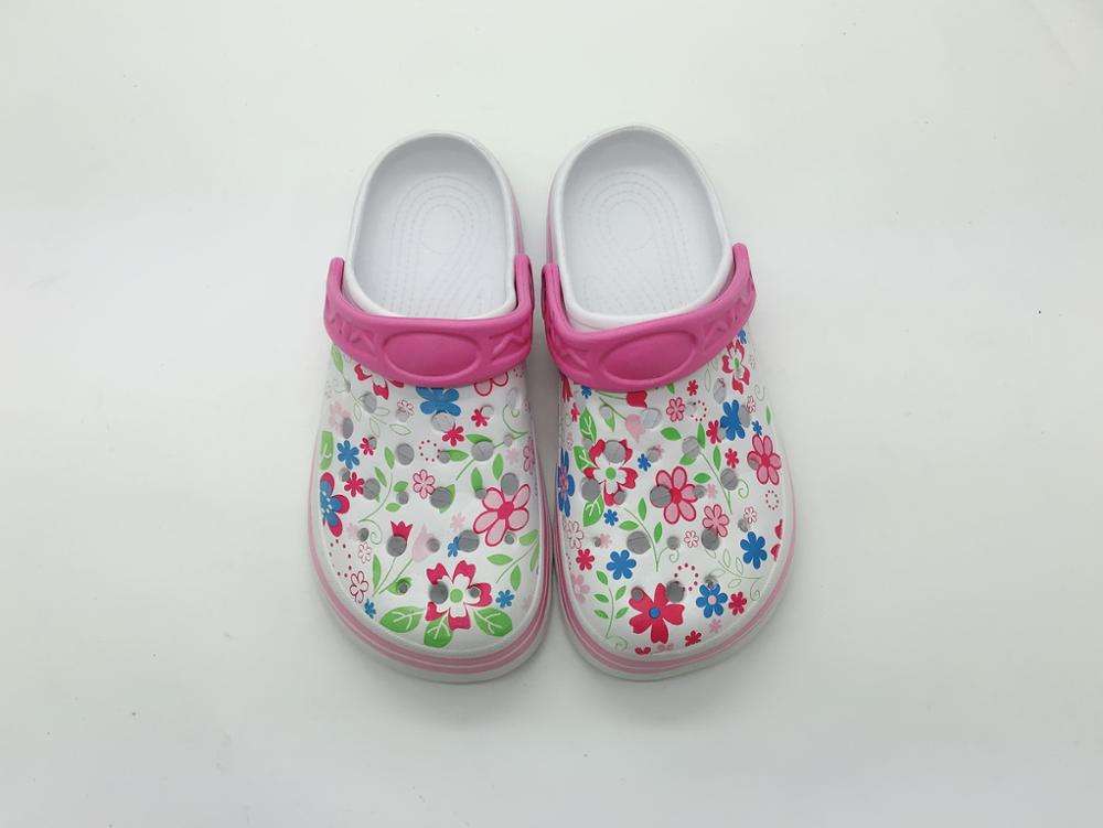2024 Hot Sale Men Women EVA Garden Simple Clogs with Hole Beach Shoes