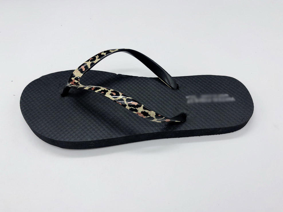2024hot Sell Summer Film Leopard Upper Slipper for Lady Women Rubber Beach Flip Flops for Outdoor