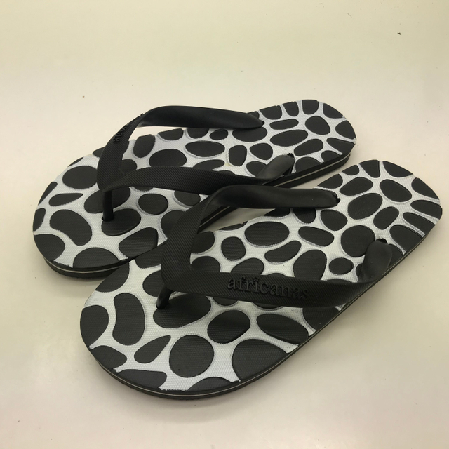 Men Women Wholesale Custom Flip Flops With LOGO Colorful PVC Custom Logo Beach Flip-Flops Slippers Custom Flip Flop Slides