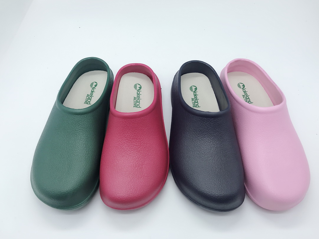 2024 New Summer Medical Nursing Sabots Kitchen Chef Men and Lady Clogs