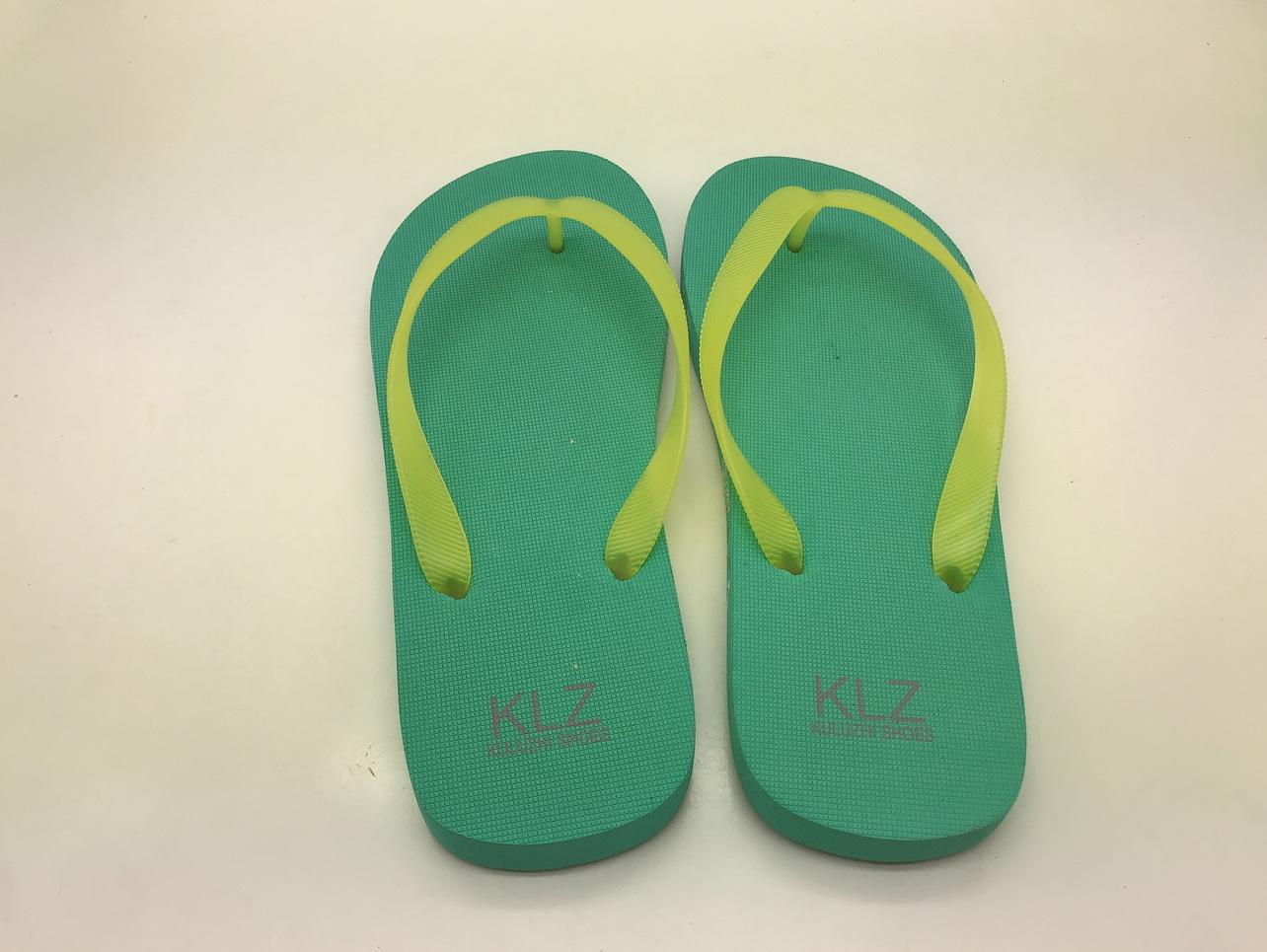 2024 Chinese Supplier Cheap Wholesale Summer Fashion Flip Flops Sticker Slipper for MEN