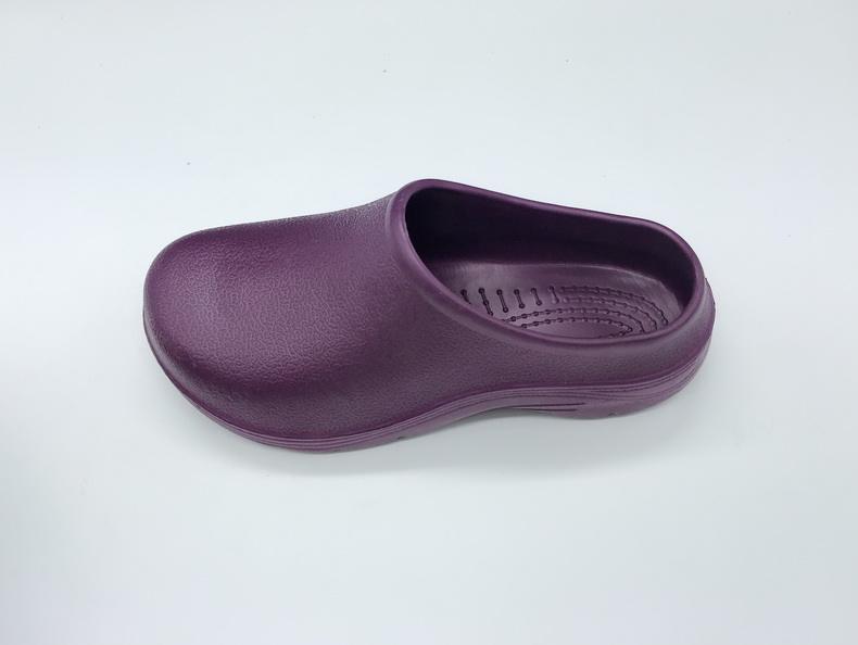 2024 China Factory Rubber Upper Steel Toe Safety Slipper for Chef , Kitchen Clog slippers