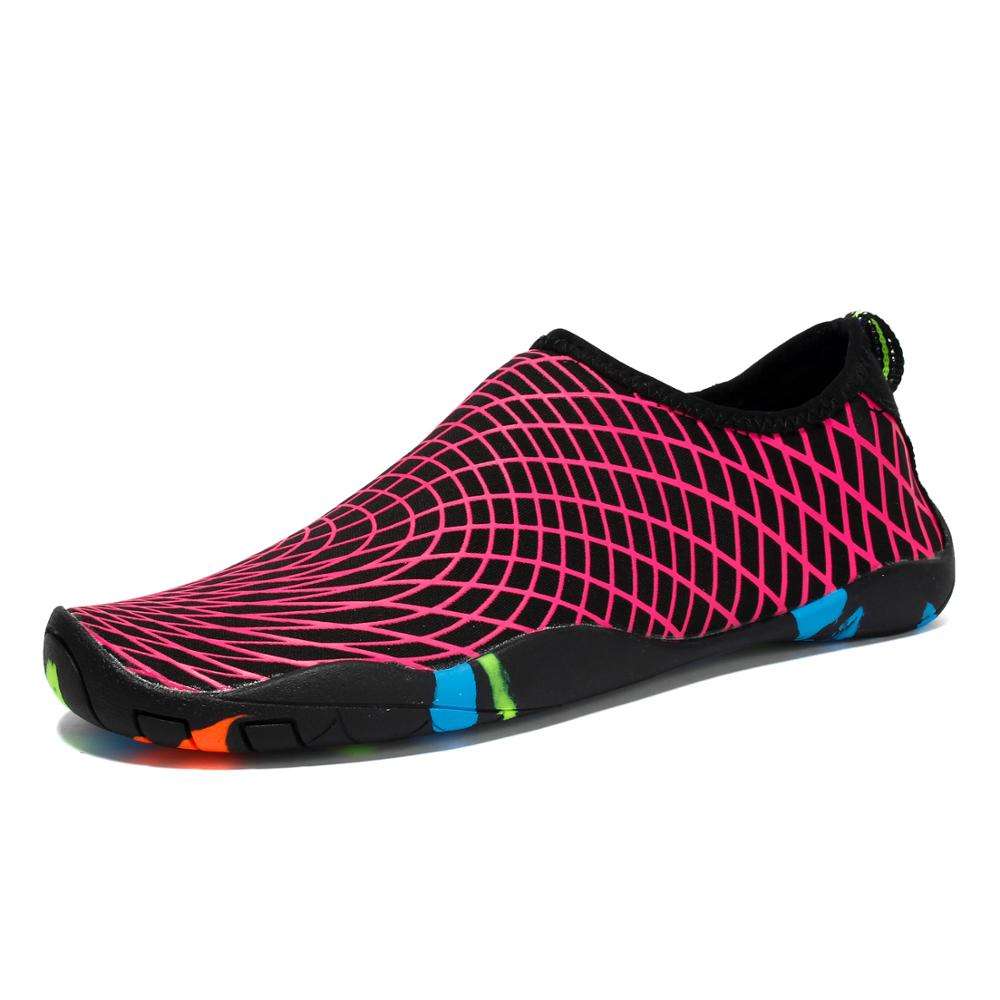 2024 Men Water Shoes Popular Net Lines Beach Swimming Shoes Aqua Shoes