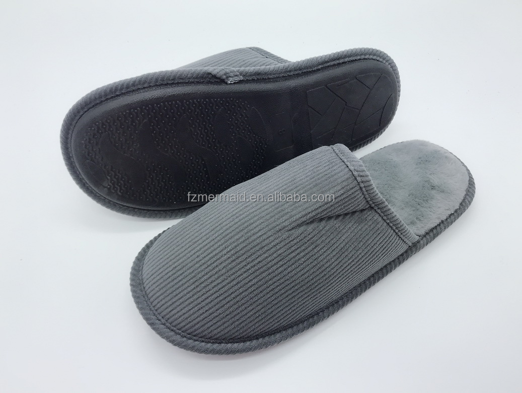 2024 Wholesale Soft Fashion Winter Rubber Faux Fur Comfy Sole Lady Men Slides Plush slippers for Women Cotton House Shoes