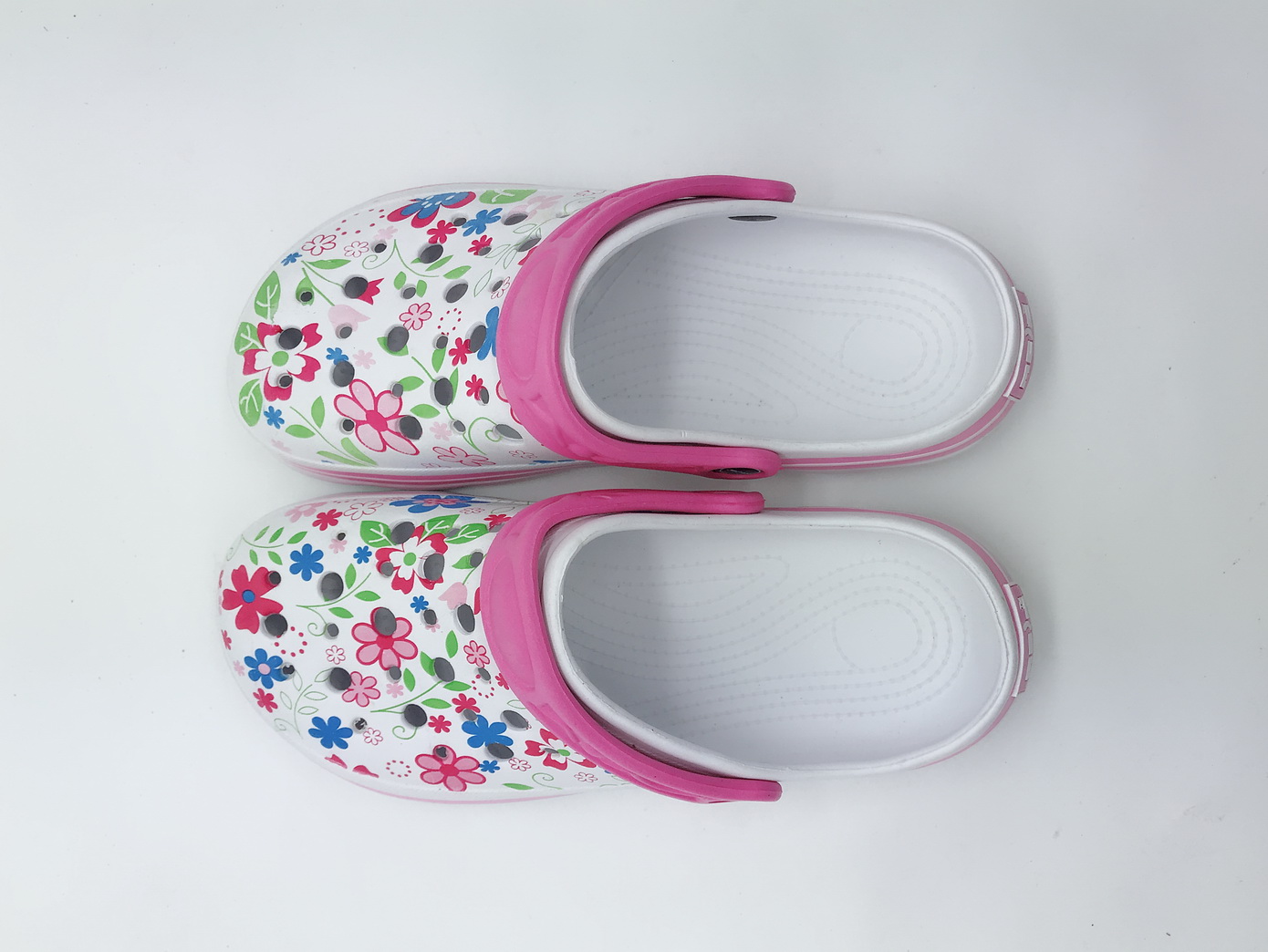 2024 Hot Sale Men Women EVA Garden Simple Clogs with Hole Beach Shoes