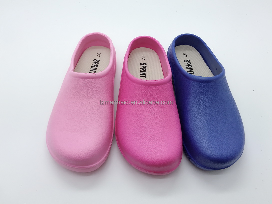 2024 New Summer Medical Nursing Sabots Kitchen Chef Men and Lady Clogs