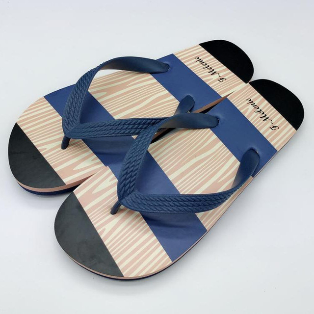 2024 Hot Selling Wooden Slipper for Man , Wide Wooden Rubber Slipper, Pvc Upper Beach Sandals Flip Flop