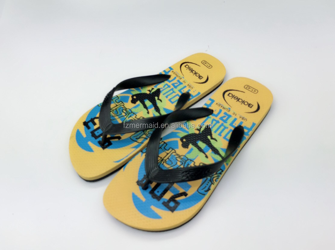Hot Selling Custom and Wholesale Slipper for Man , Summer Flip Flops Slipper Casual Pvc Upper Flip Flops