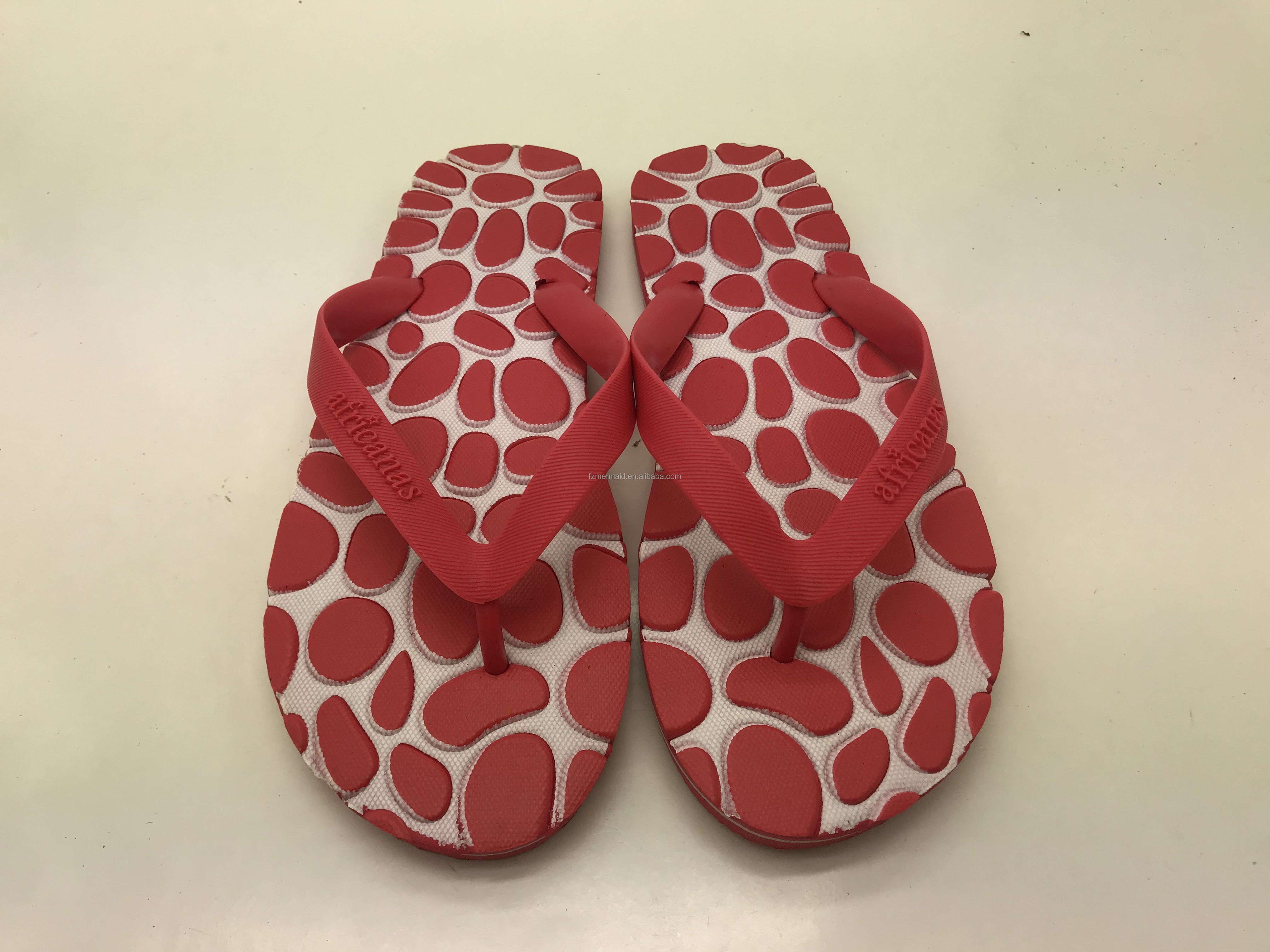 Men Women Wholesale Custom Flip Flops With LOGO Colorful PVC Custom Logo Beach Flip-Flops Slippers Custom Flip Flop Slides