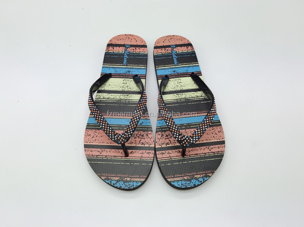 Hot Sell Rubber Footwear 2024 Cheap Outdoor Women Slipper Slide Shoes Beach Flip Flops for Ladies